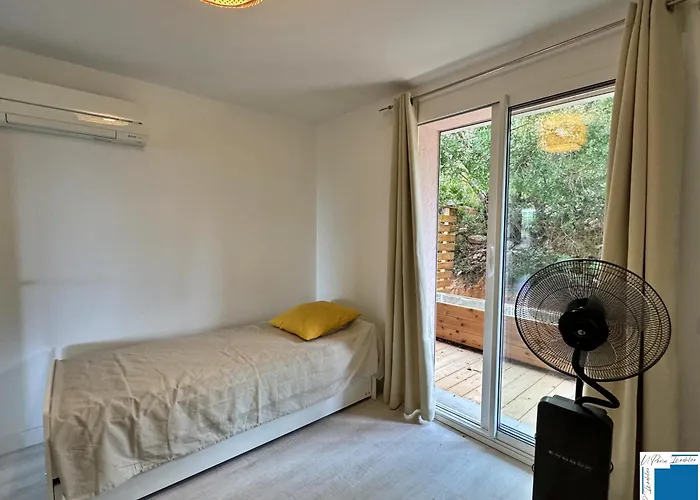 Giulia - Piscine - Jacuzzi - 4 *