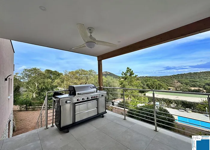 Giulia - Piscine - Jacuzzi - 4 *