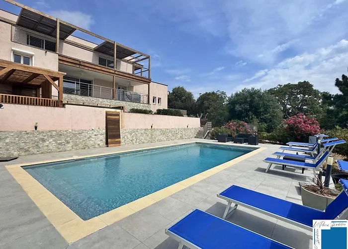 Villa Giulia - Piscine - Jacuzzi - 4 *